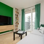 Industrial With Parking Wola By Renters *