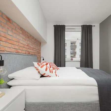 Industrial With Parking Wola By Renters Lejlighed Warszawa