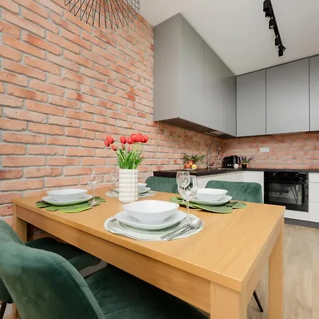 Industrial With Parking Wola By Renters Varsó