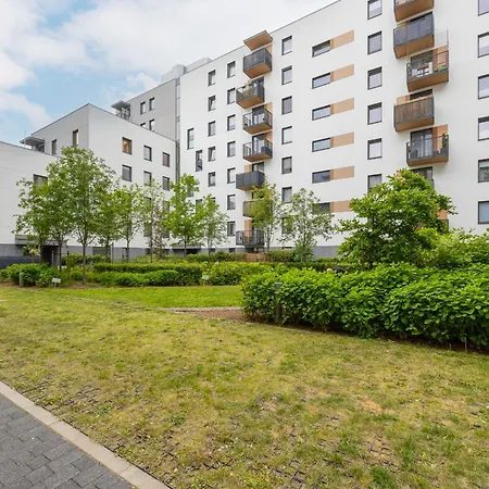 Apartament Industrial With Parking Wola By Renters *